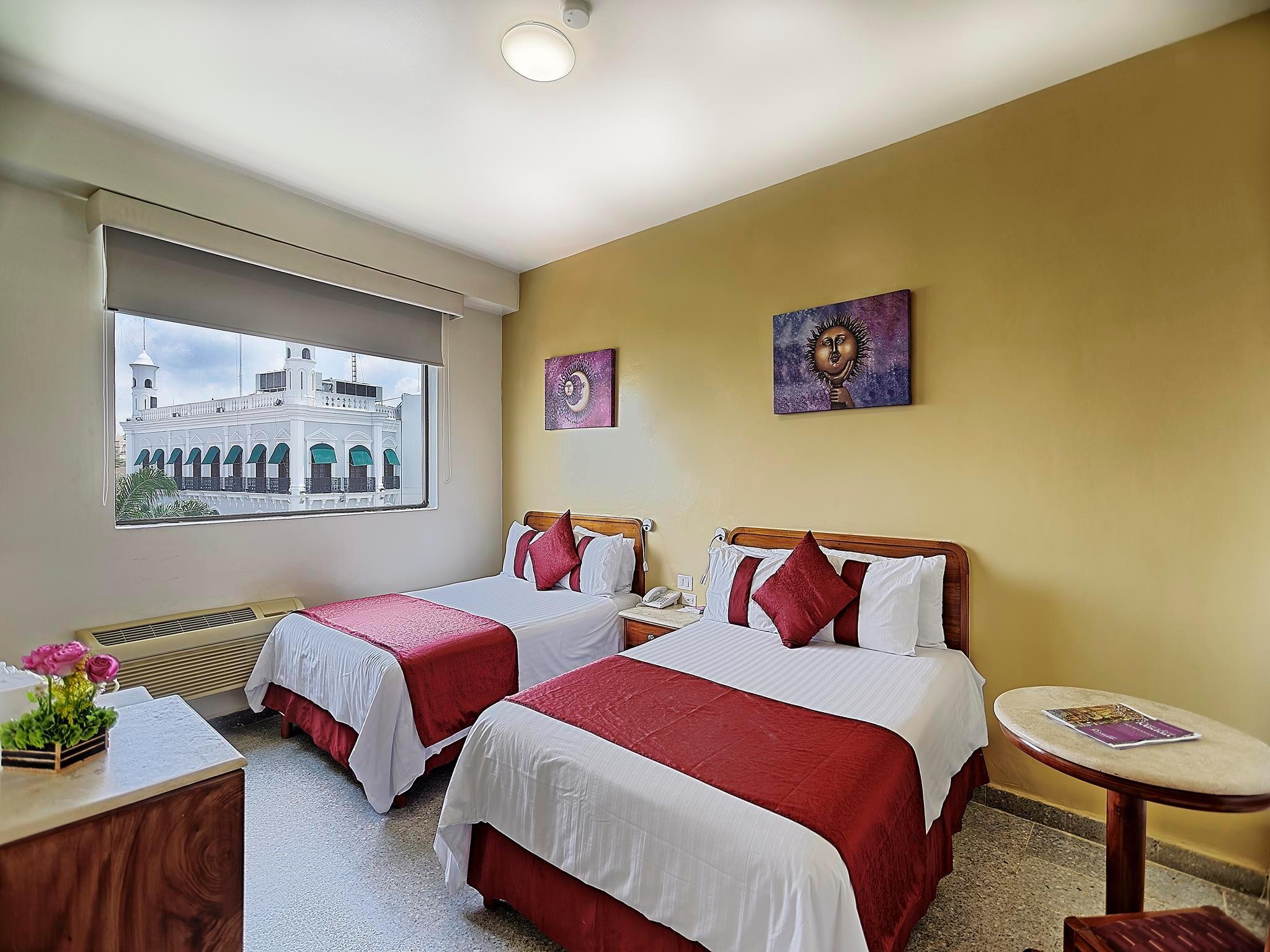 ออลเมกา พลาซา เออร์เบิน เอ็กซ์เพรส โฮเต็ล Hotel วิลลาเฮอโมซา ภายนอก รูปภาพ
