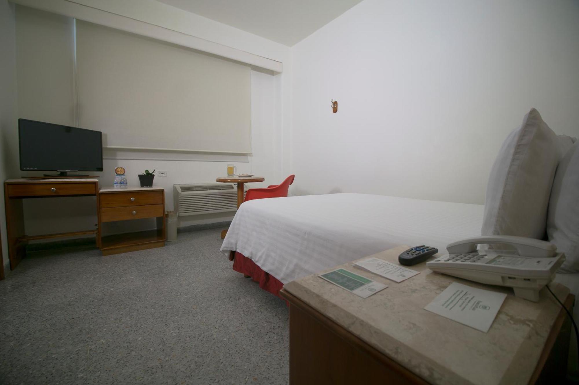 ออลเมกา พลาซา เออร์เบิน เอ็กซ์เพรส โฮเต็ล Hotel วิลลาเฮอโมซา ภายนอก รูปภาพ